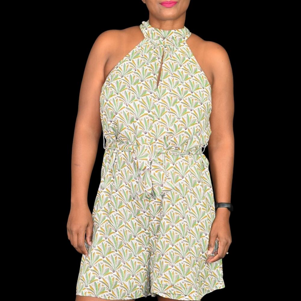 Anthropologie Maddie Romper Green Leaf Foliage Print Playsuit Shorts Size Small
